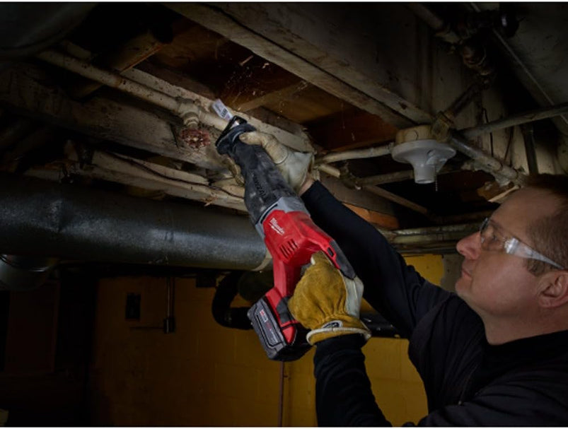 2621-20 M18 18V Lithium Ion Cordless Sawzall 3, 000RPM Reciprocating Saw with Quik Lok Blade Clamp and All Metal Gearbox Bare Tool