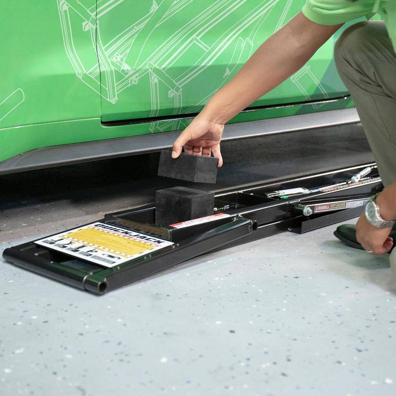 Quickjack 7000TL Portable Car Lift for Trucks and Suvs, 7000 Lbs Capacity