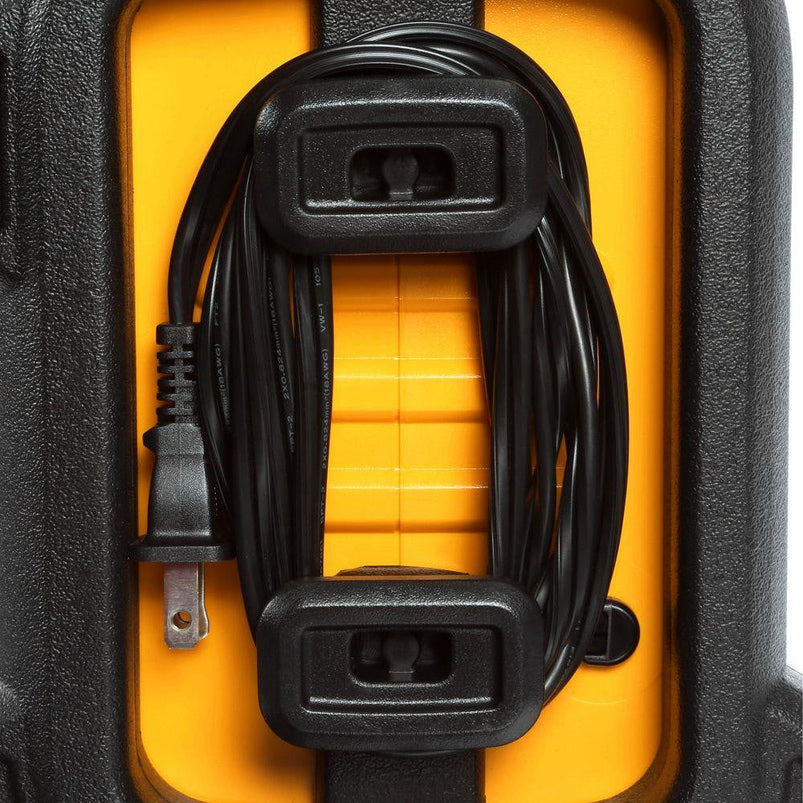 20-Volt MAX Compact Corded Cordless Worksite Radio, 2025