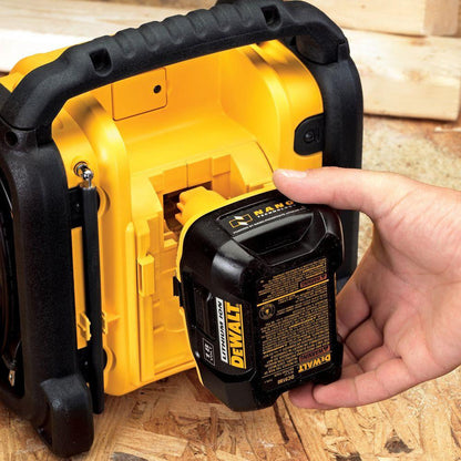 20-Volt MAX Compact Corded Cordless Worksite Radio, 2025