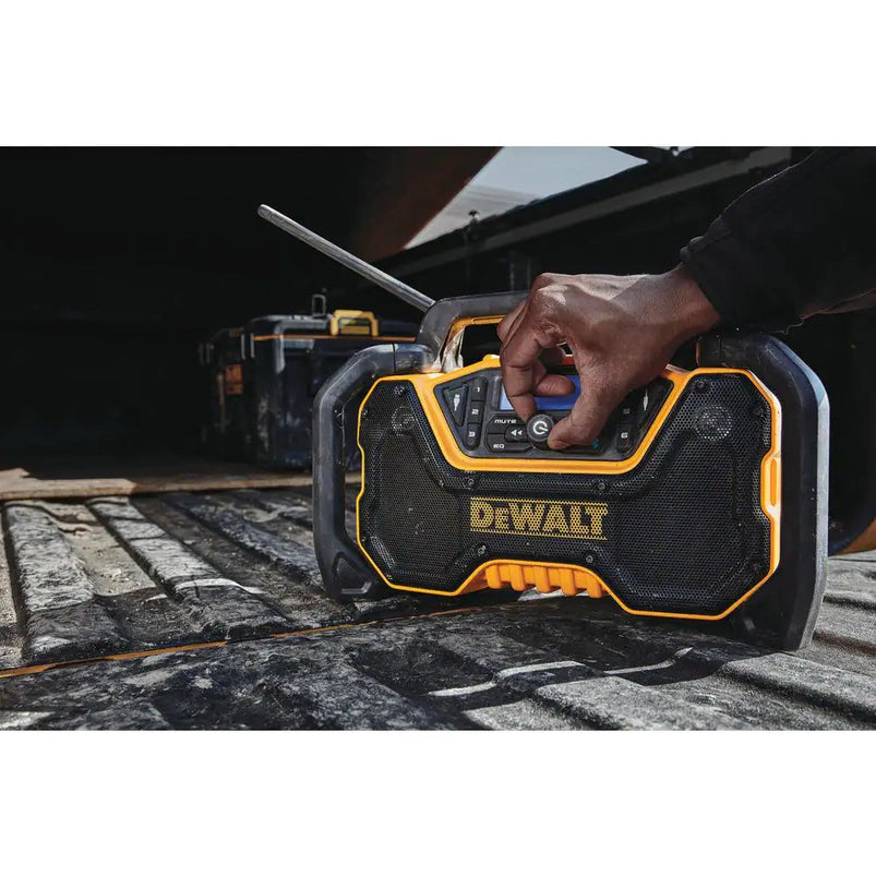 DCR028B 20-Volt MAX Compact Bluetooth Radio Tool Only
